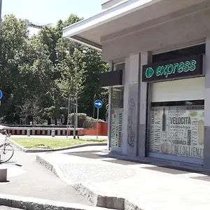https://darsena-cozy-flat-milan.italymilanhotels.net